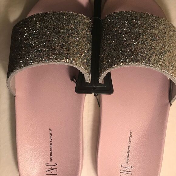 NWT INC open toe silver glitter slippers US7/8 - Picture 2 of 3
